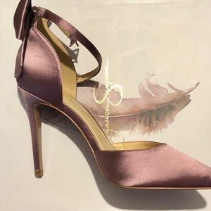 Mauve heels, size 7